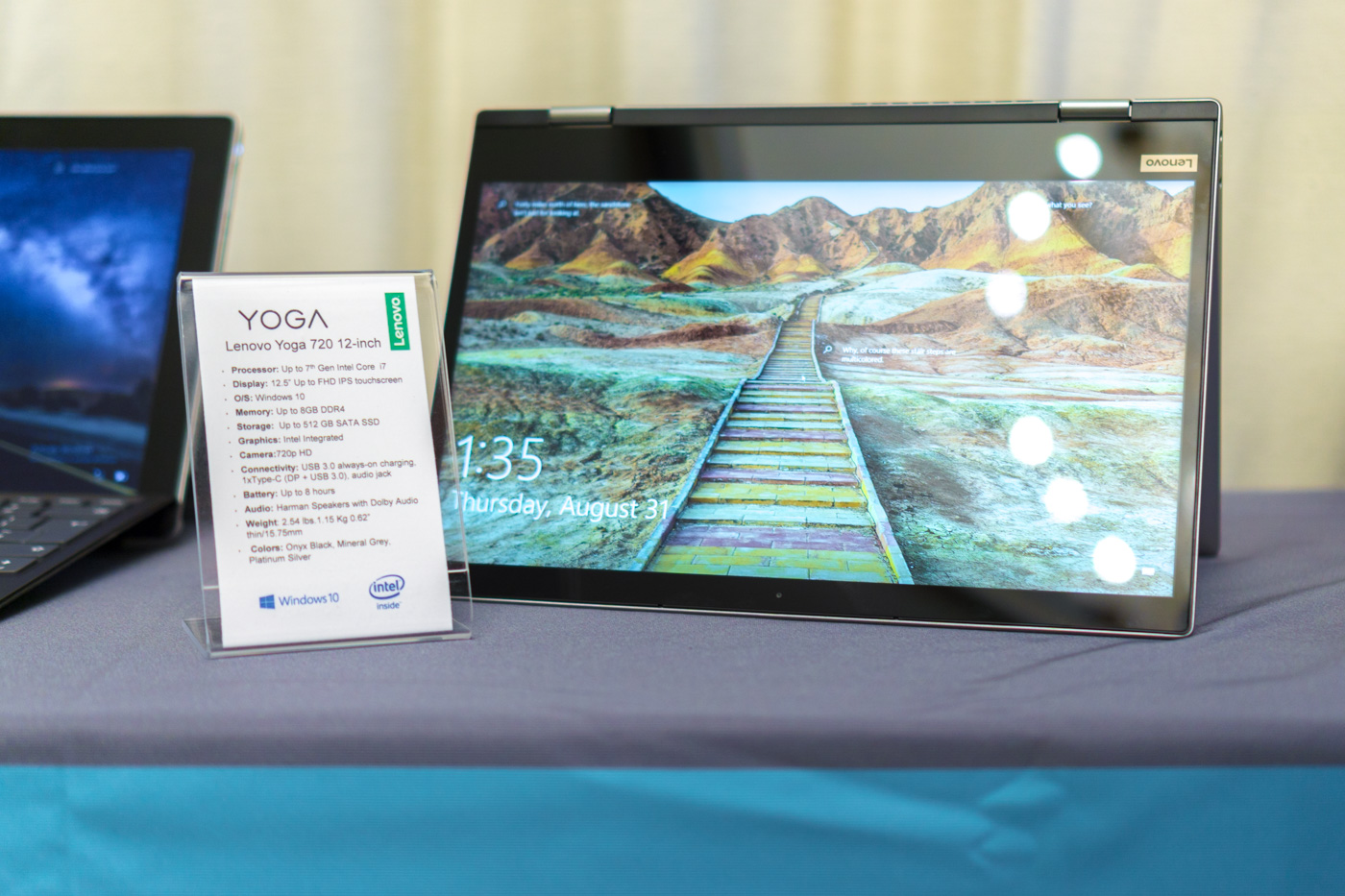 Вторая новинка - Yoga 720 в 12-дюймовой версии